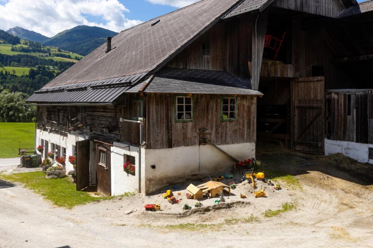 Pernerhof Apartment Aich  Exterior photo